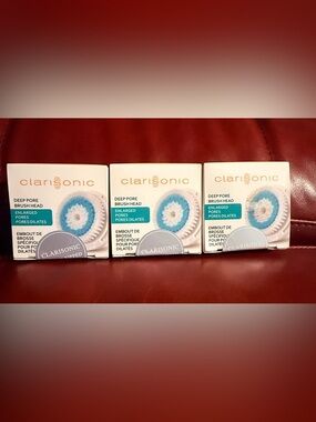 ✨ New Clarisonic Deep Pore Brush Heads Set of 3✨